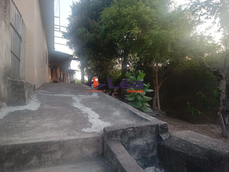 Imperdível Casa à Venda em Itaquaquecetuba-SP, Vila Arizona: 4 quartos, 2 salas, 2 banheiros, 2 vaga