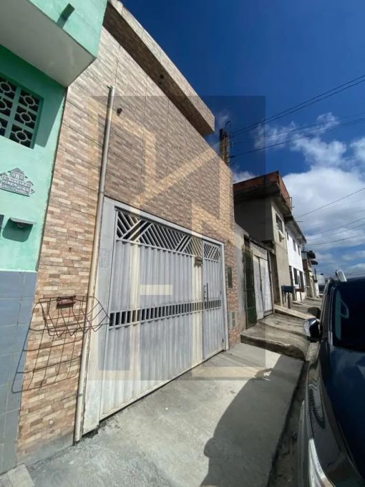Casa para Venda em Itaquaquecetuba, Jardim Caiubi, 2 dormitórios, 2 banheiros, 2 vagas