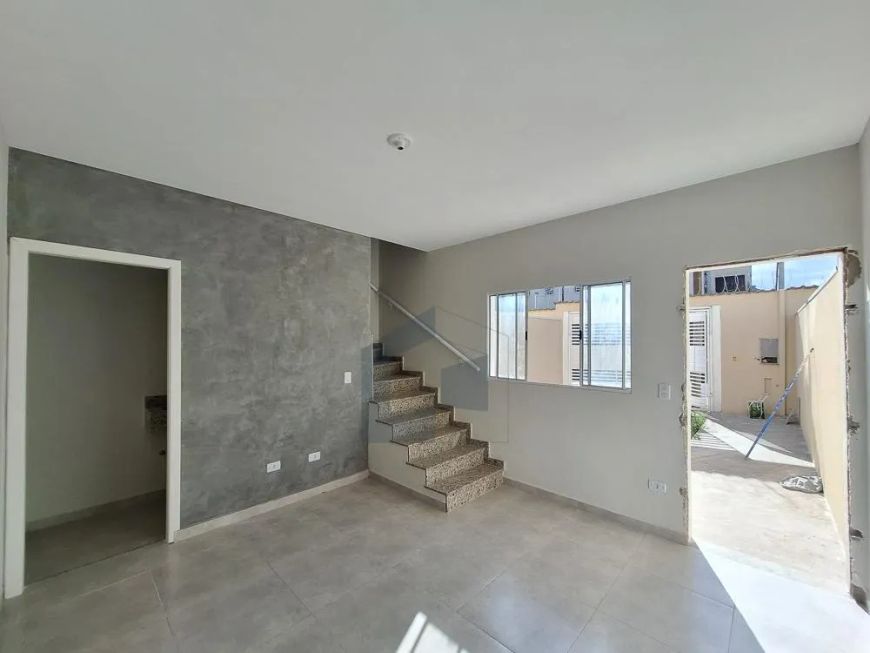 Sobrado para Venda em Itaquaquecetuba, Parque Residencial Marengo, 2 dormitórios, 2 banheiros, 2 vag
