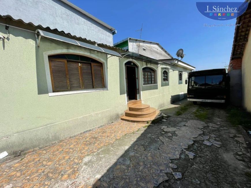 Casa para Venda em Itaquaquecetuba, Morro branco, 3 dormitórios, 1 suíte, 2 banheiros, 6 vagas