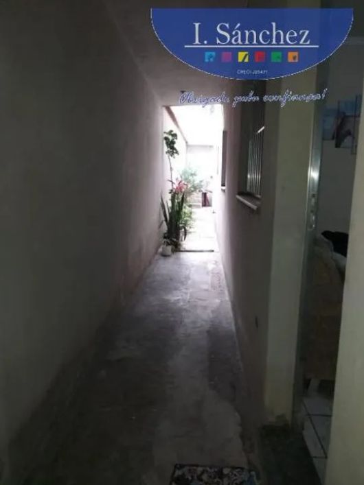 Casa para Venda em Itaquaquecetuba, Vila Virgínia, 3 dormitórios, 1 suíte, 3 banheiros, 1 vaga