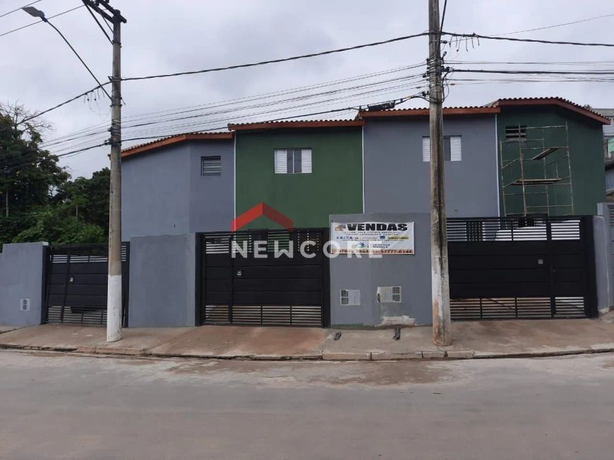 Sobrado em Estrada José Sgobin - Ribeiro - Itaquaquecetuba/SP