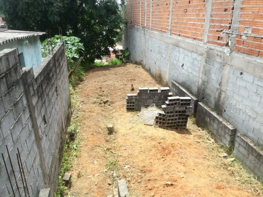 Terreno em Jardim Nápoli I por R$ 65.000. Imóvel Rural em Itaquaquecetuba/SP.