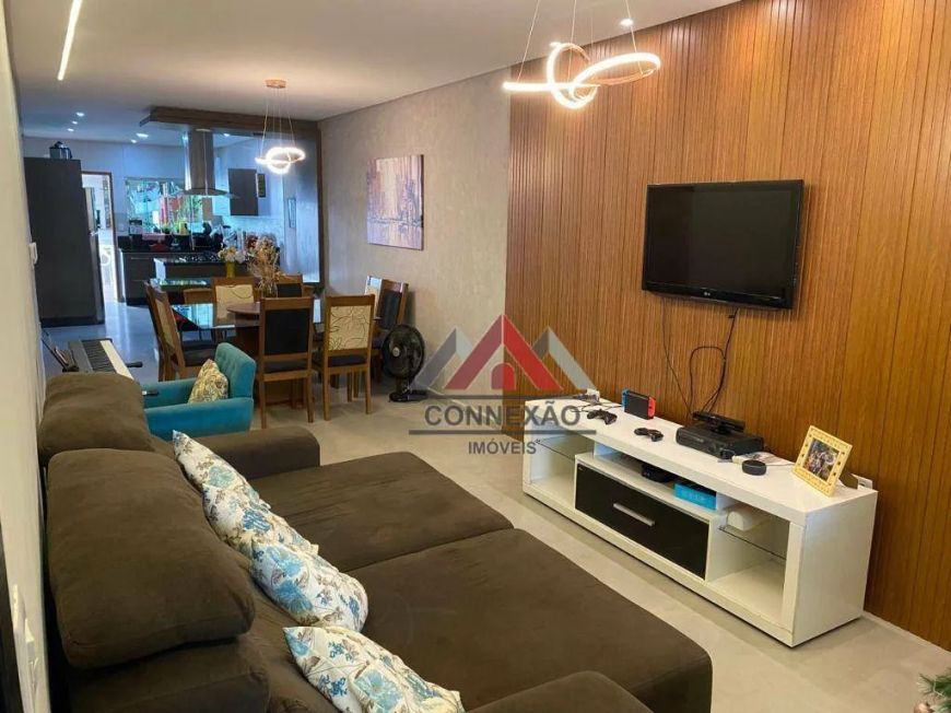 Casa com 3 dormitórios à venda, 180 m² por R$ 800.000,00 - Vila Nely - Itaquaquecetuba/SP