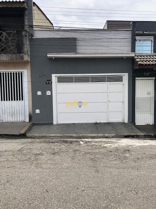 Casa em Bairro em Jardim Caiubi - Itaquaquecetuba