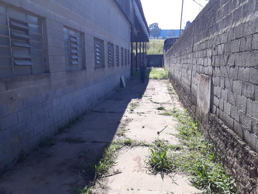 Galpão Industrial no Parque Piratininga, Itaquaquecetuba.