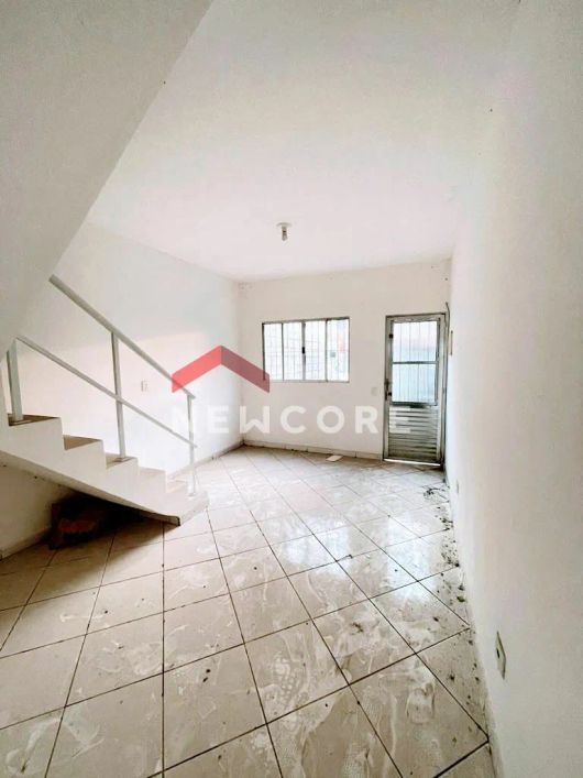 Casa em Rua dos Economistas - Jardim Luana - Itaquaquecetuba/SP