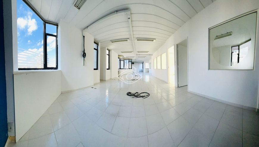 Sala Comercial a venda e locação Rua Geraldo Flausino Gomes, Cidade Monções, São