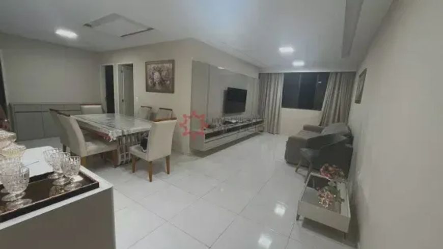 Imóvel para venda possui 95 metros quadrados com 3 quartos em Agamenon Magalhães - Caruaru - PE