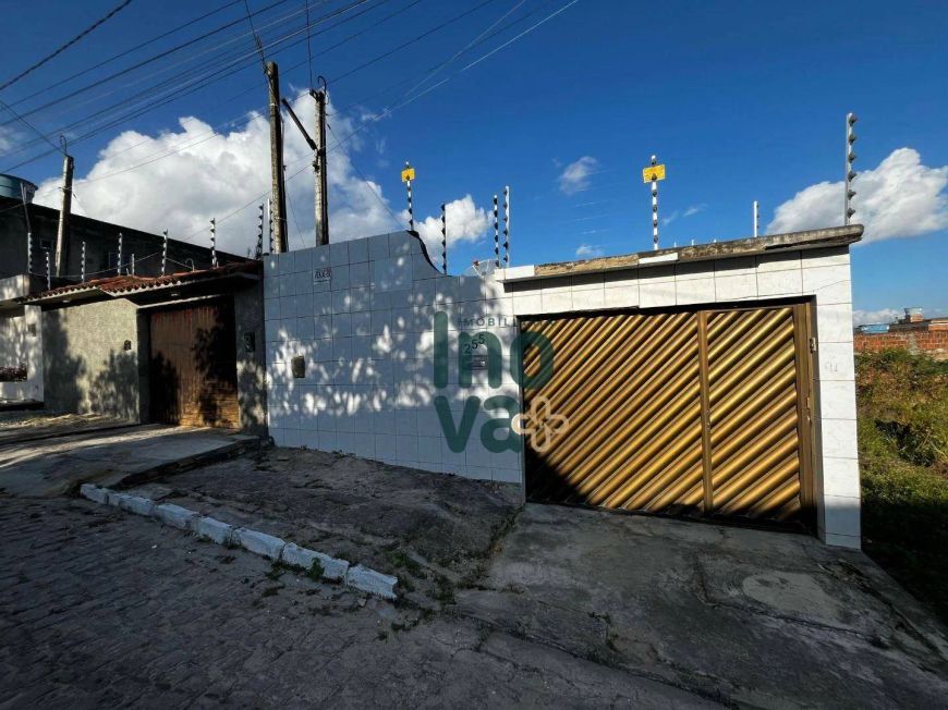 Casa com 3 dormitórios à venda, por R$ 230.000 - Deputado José António Liberato - Caruaru/PE
