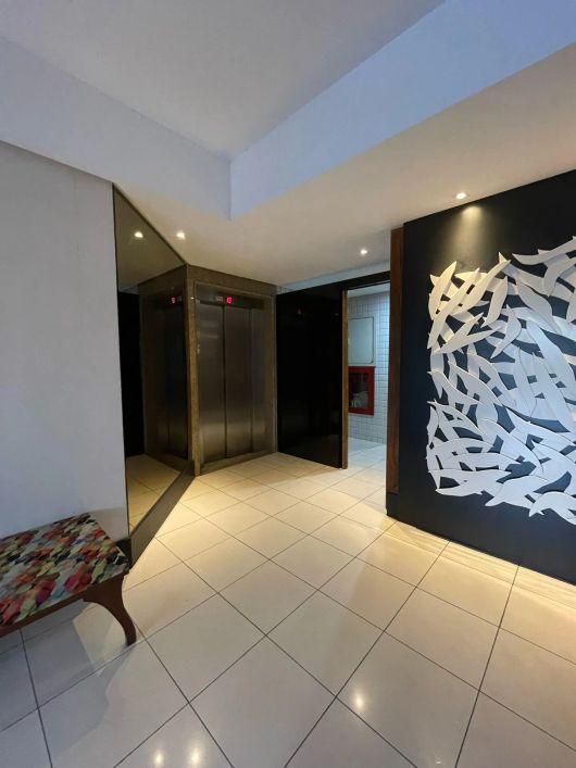 Apartamento com Excelente Localização com 3 quartos Maurício de Nassau - Caruaru - PE