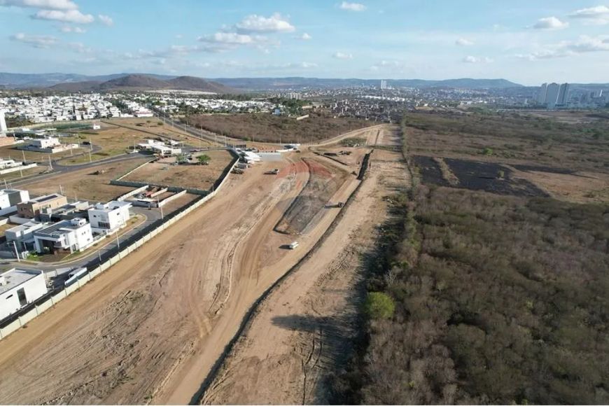 **Lotes à venda no Condomínio Quintas 3 em Caruaru-PE**
