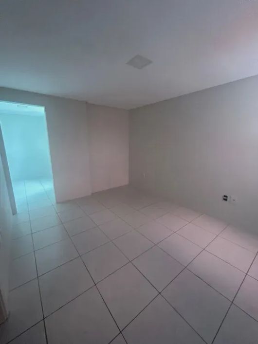 Imóvel para venda possui 105 metros quadrados com 3 quartos em Maurício de Nassau - Caruaru - PE