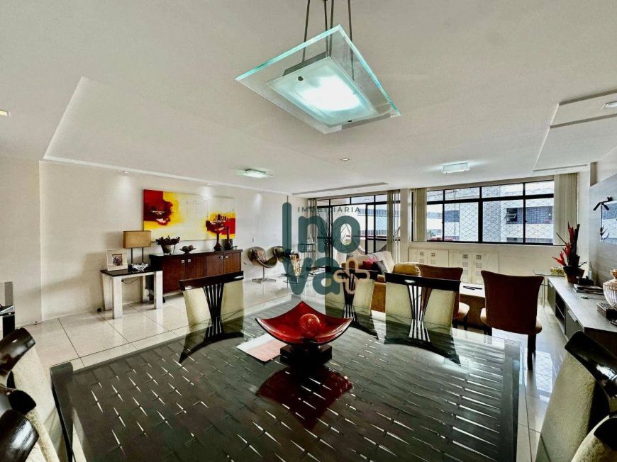 Apartamento com 178m² no Maurício de Nassau