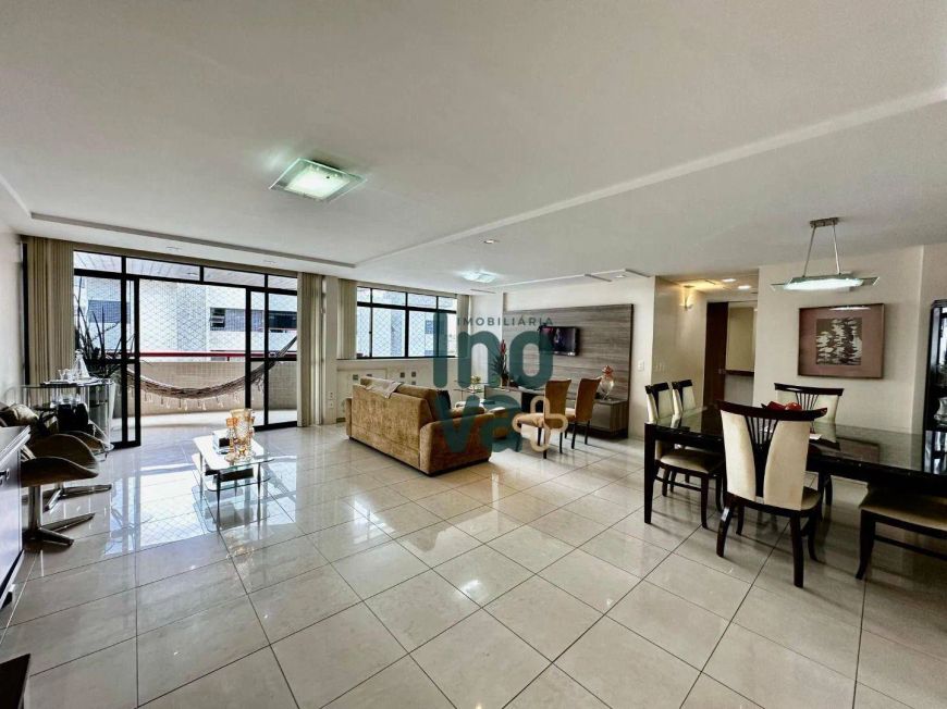 Apartamento com 178m² no Maurício de Nassau