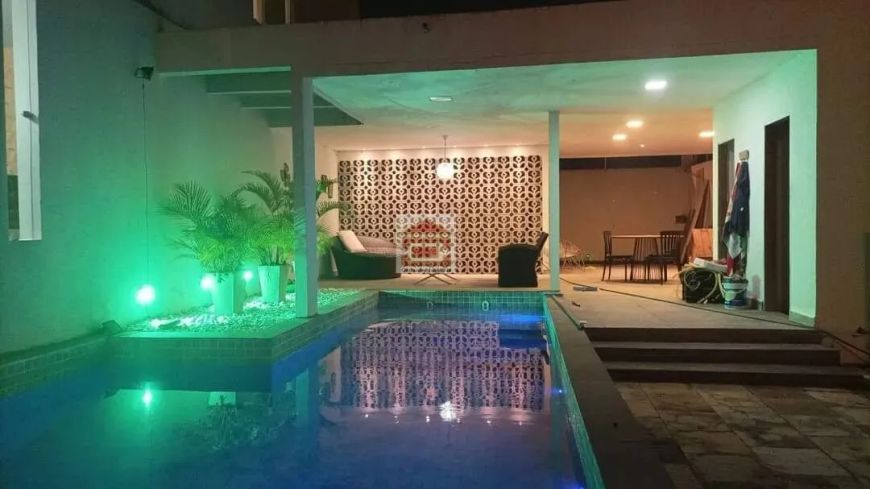 VENDO CASA ALTO PADRAO 06 QUARTOS 600M2 NO ALTO DO MORA