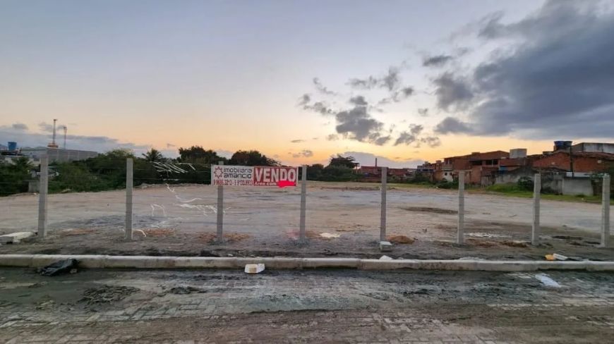 Terreno à venda com 5376 m² por R$ 2.000.000,00 - Caiuca - Caruaru/PE