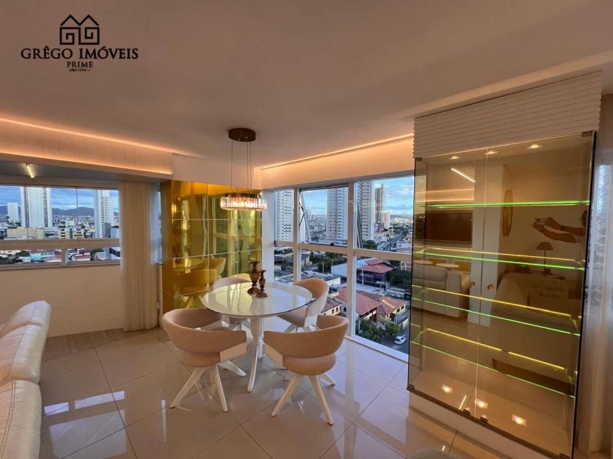 Apartamento de alto padrão à venda no Edifício Jorge Felipe | Maurício de Nassau