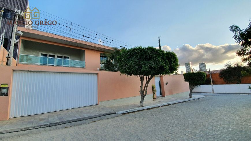 Casa de Alto Padrão à venda | Universitário