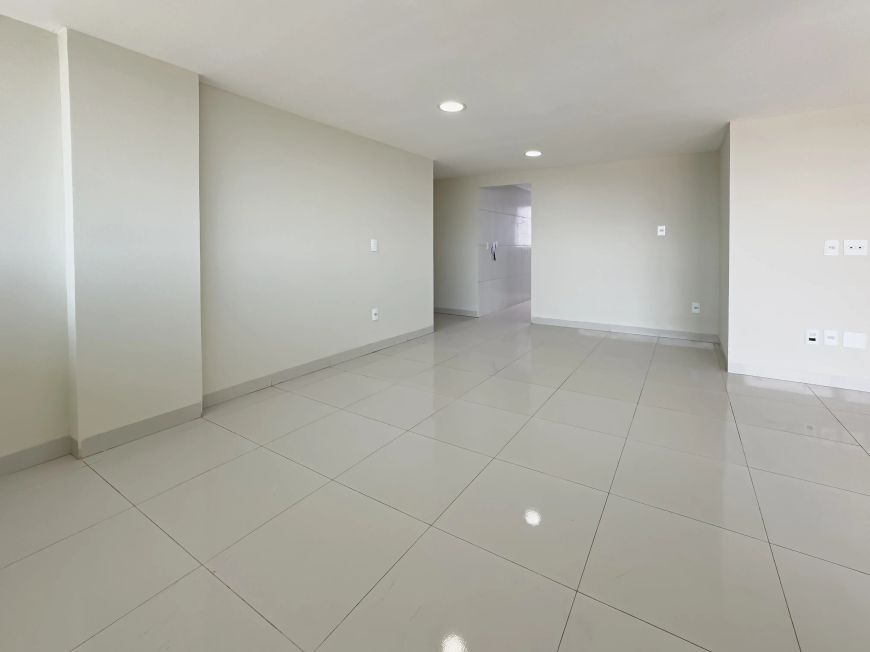 Apartamento com 130m 04 quartos no Edf. River Place