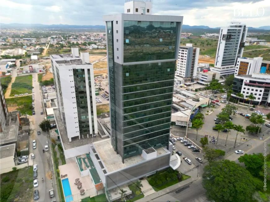Andar Inteiro, com 7 salas comerciais, em Prédio Comercial, localizado em Bairro Nobre de Caruaru