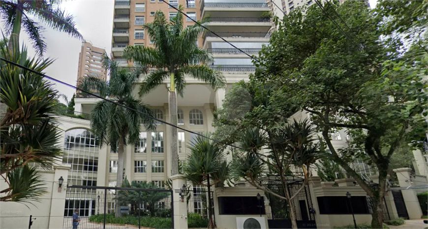 Apartamento com 4 quartos à venda em Jardim Fonte Do Morumbi - SP