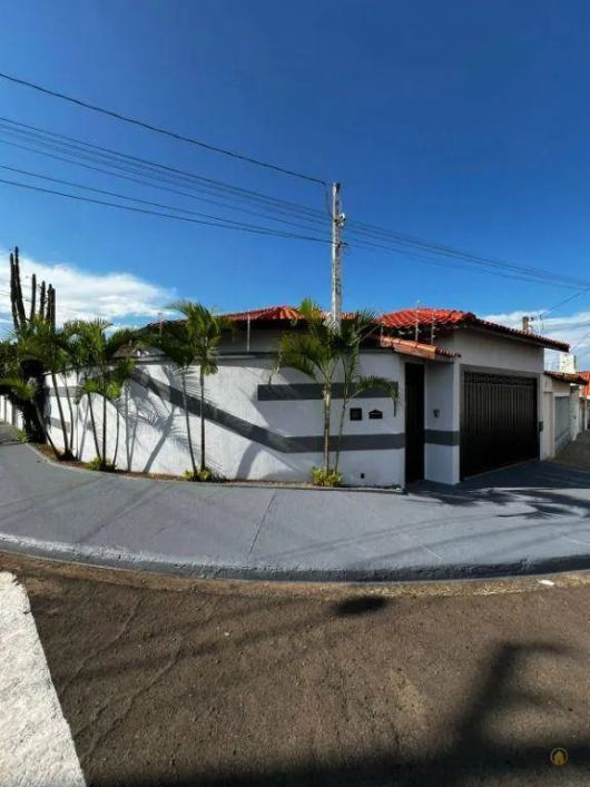 Casa com 2 dormitórios à venda, 70 m² por R$ 330.000,00 - Parque Residencial Nova Franca - Franca/SP
