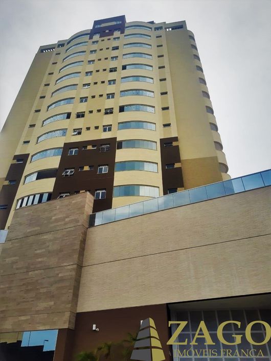 Cobertura com 321 m² no Elegance Residence, Franca-SP