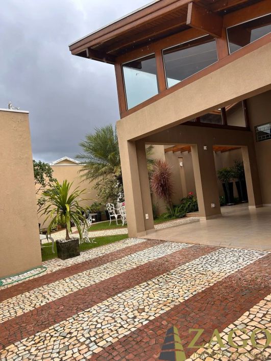 Casa Residencial Paraíso por R$ 2.100.000,00