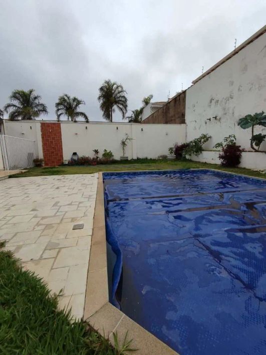 Casa de Condomínio com 3 quartos, Parque Franville Condominio Green Garden, Franca - R$ 1 mi, Cod: C