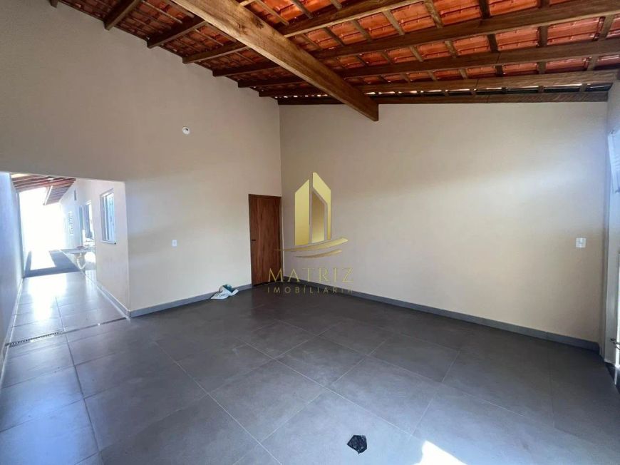 FRANCA - Casa Padrão - City Petrópolis