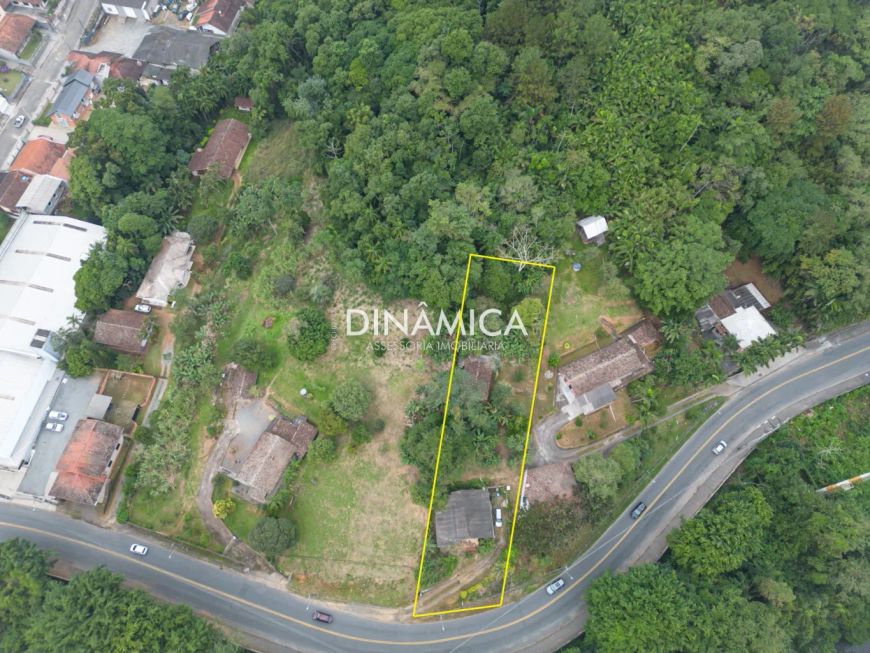 Terreno à venda no bairro da Velha Central em Blumenau!