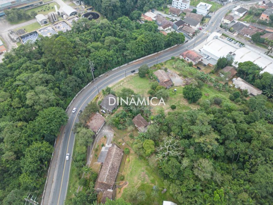 Terreno à venda no bairro da Velha Central em Blumenau!
