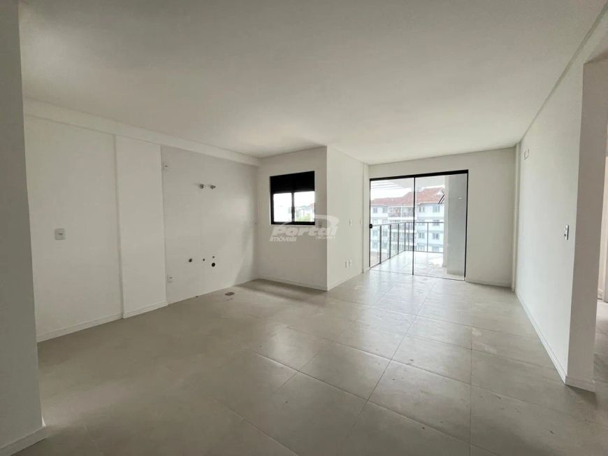 Apartamento à venda no bairro Velha em Blumenau/SC