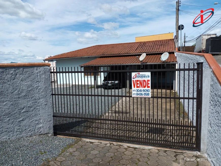 Casa para Venda em Blumenau, Itoupava Norte, 4 dormitórios, 2 banheiros, 2 vagas