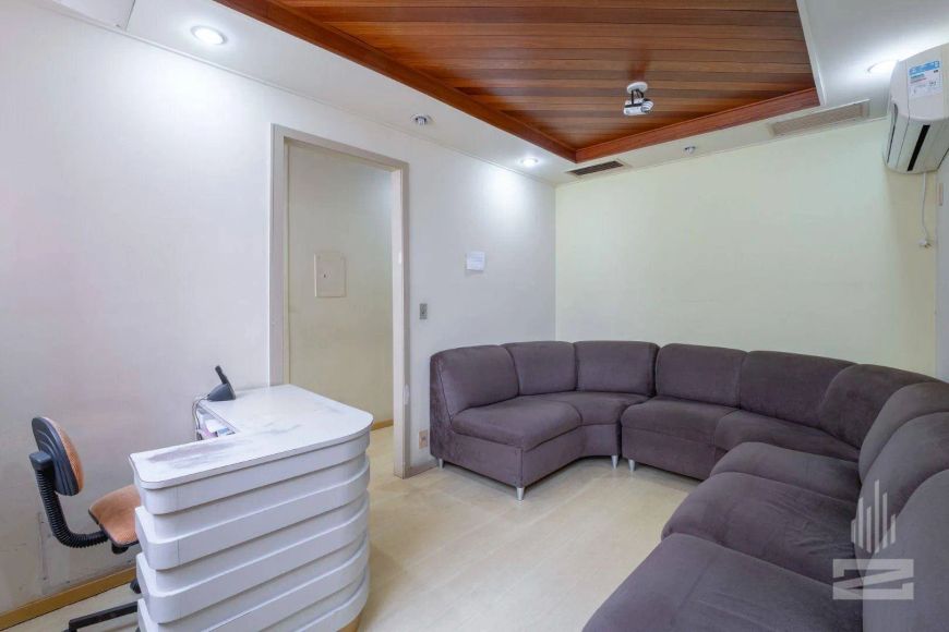Sala Comercial à Venda Totalmente Mobiliada e com 57m² no bairro Centro em Blumenau