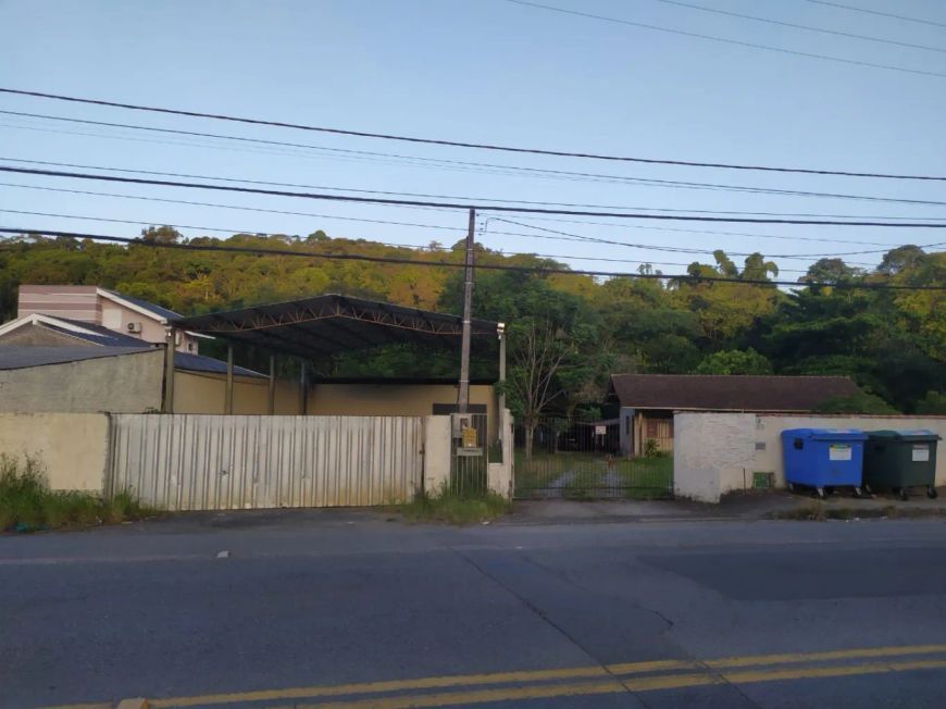 Terreno comercial no Badenfut