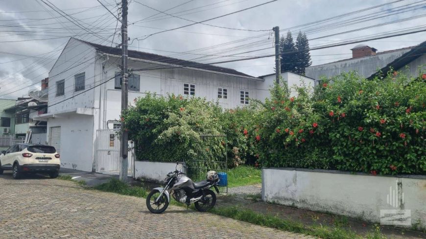 Terreno à venda, 243 m² por R$ 583.000,00 - Água Verde - Blumenau/SC