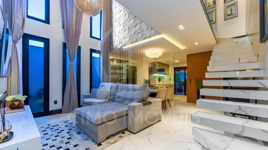 Casa Mobiliada à venda na Itoupava Norte com 3 Suítes e Jacuzzi - Blumenau