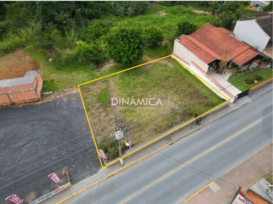 Terreno no Bairro Fidelis muito bem localizado em Blumenau/SC