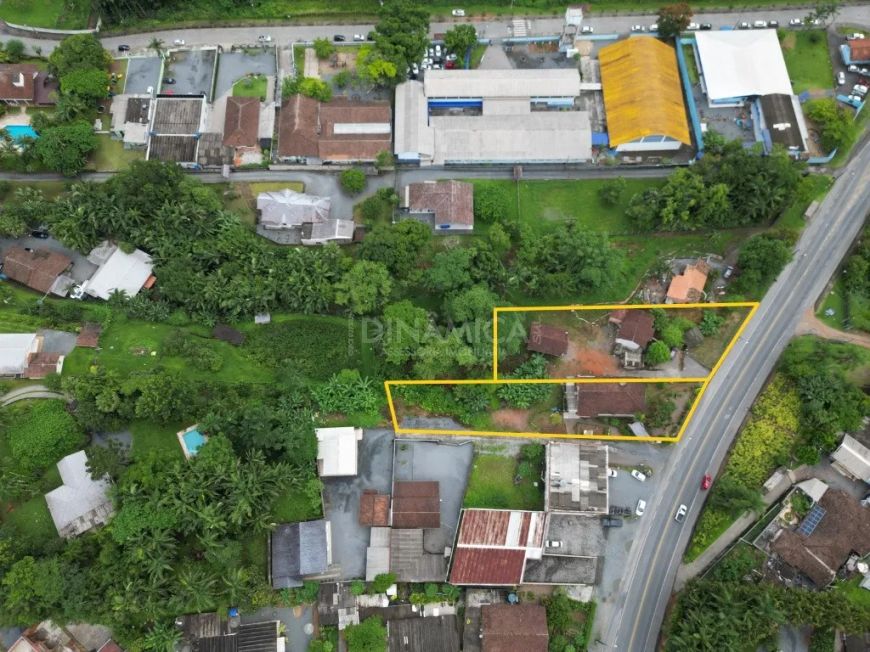 Terreno comercial, residencial ou industrial, para construção ou investimento em Blumenau, próximo a