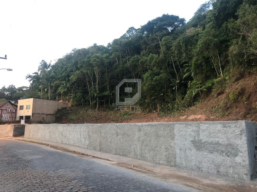 Terreno na Ponta Aguda