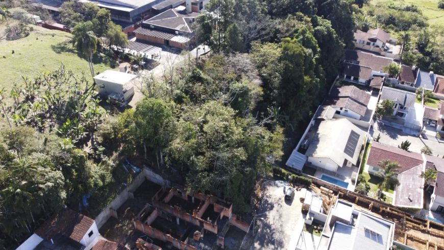 Terreno com ótima localização no Bairro Escola Agrícola