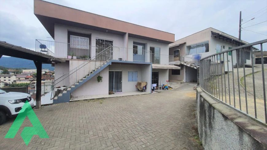 Prédio Residencial/Comercial à venda no Bairro Itoupava Central!