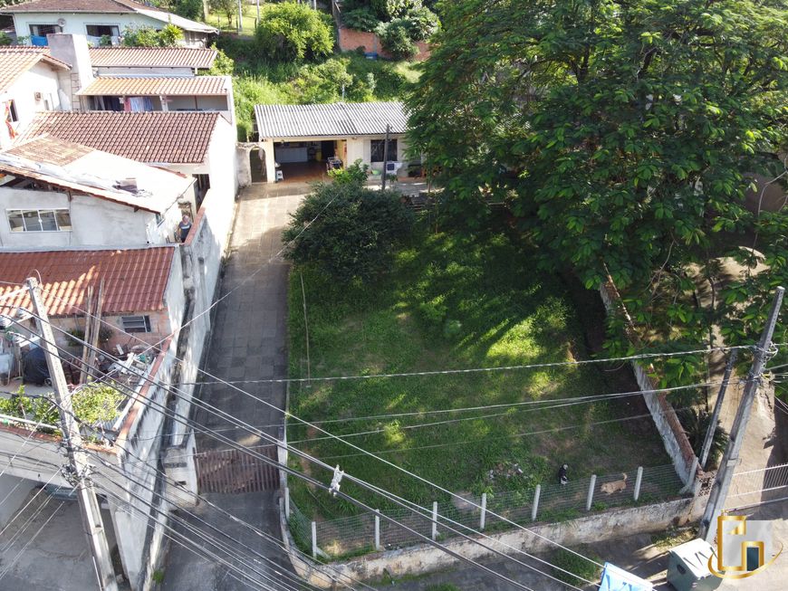 Excelente terreno com ampla área de 621m² para construção em Blumenau – SC.