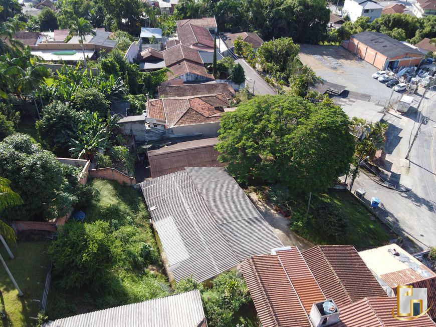 Excelente terreno com ampla área de 621m² para construção em Blumenau – SC.