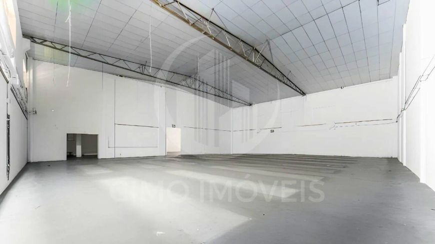 Aluguel de galpão Blumenau - Bairro Garcia com Espaço Amplo