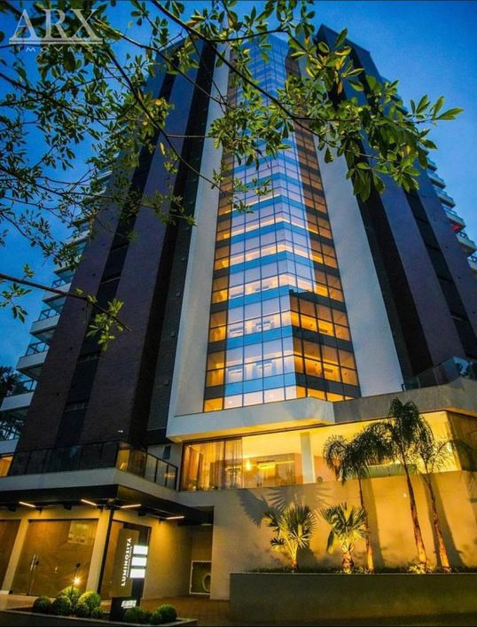 Apartamento com 3 suítes, novo, no desejado bairro Victor Konder