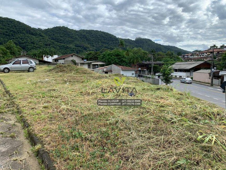 Terreno de Esquina a Venda com 1.500m² em Corredor de Serviços - Bairro Velha - Blumenau SC | La Vit
