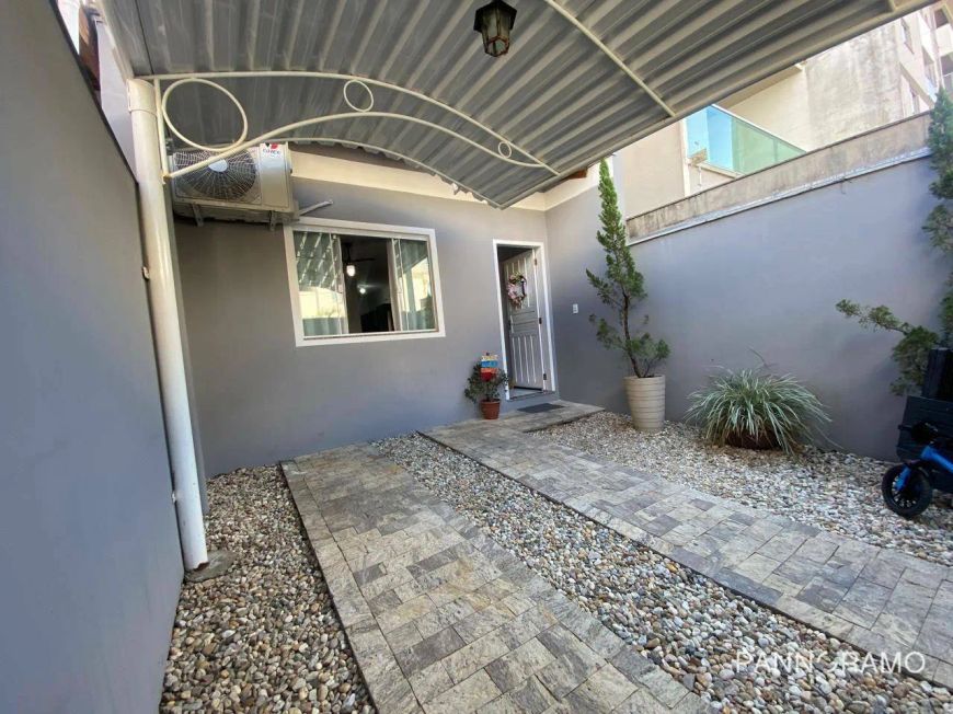 Casa com 2 dormitórios à venda, 80 m² por R$ 430.000,00 - Passo Manso - Blumenau/SC